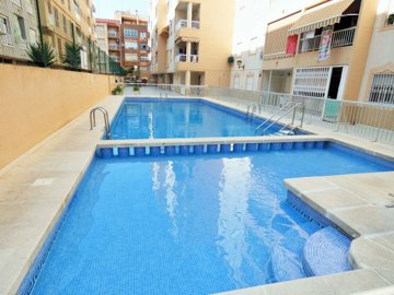 494473rdfloorapartmentintorrevieja24032612563