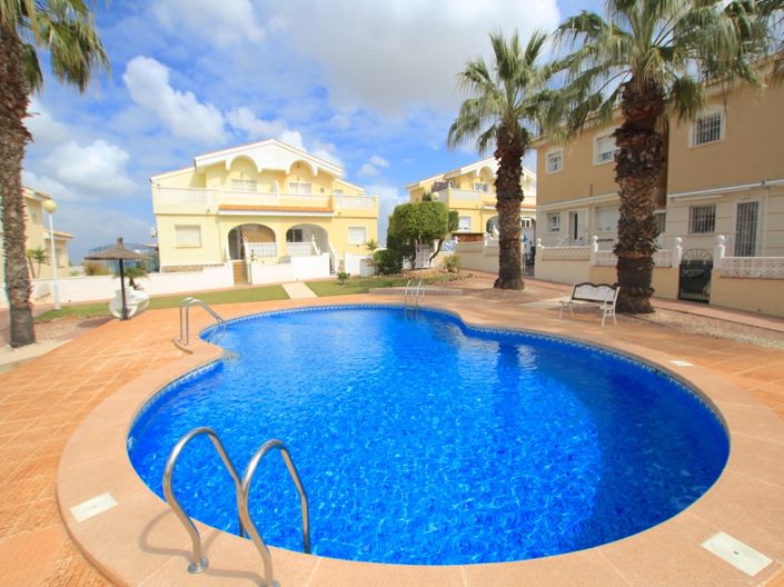 Image No.3-2 Bed Townhouse for sale