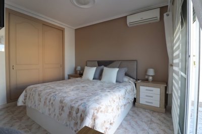 49461stylishvillainciudadaquesadawith3beds2ba