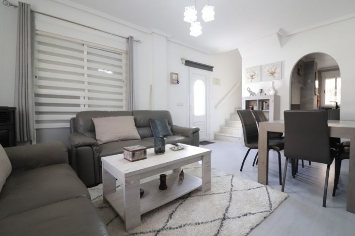 Image No.5-3 Bed Villa for sale