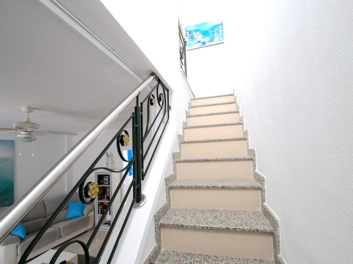 Image No.20-3 Bed Townhouse for sale