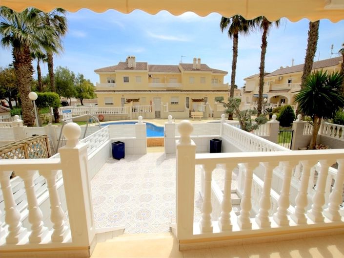 Image No.7-3 Bed Townhouse for sale