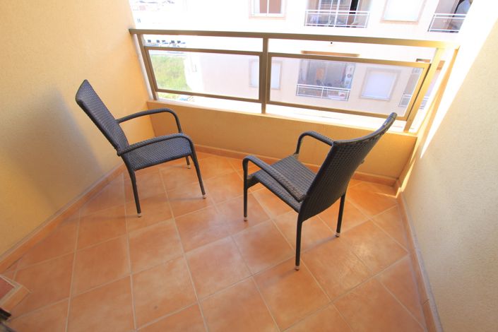 Image No.17-2 Bed Apartment for sale