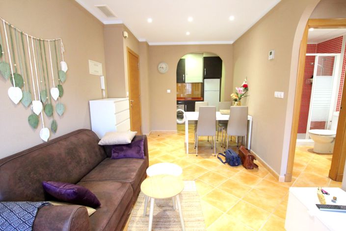 Image No.8-2 Bed Apartment for sale