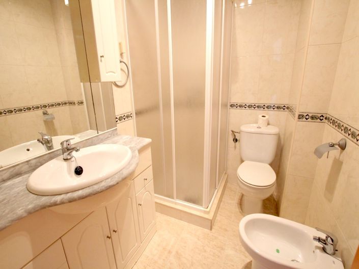 Image No.17-2 Bed Apartment for sale