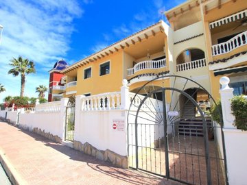 49474spacious2bed2bathapartmentwithaprivateso