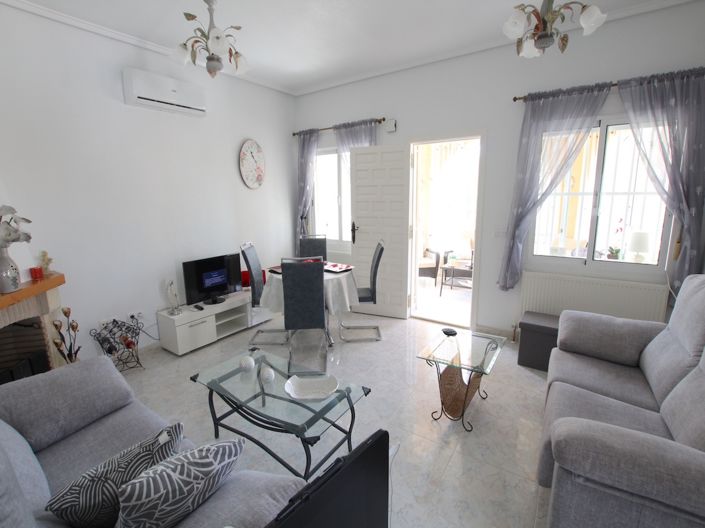 Image No.19-2 Bed Villa for sale