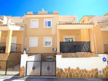 49486brightandspacious3bedroomsemidetachedvil