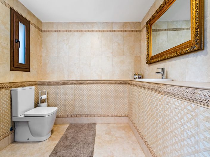 Image No.20-4 Bed Villa for sale