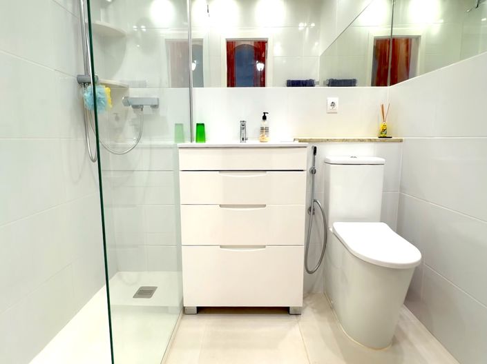 Image No.17-3 Bed Villa for sale