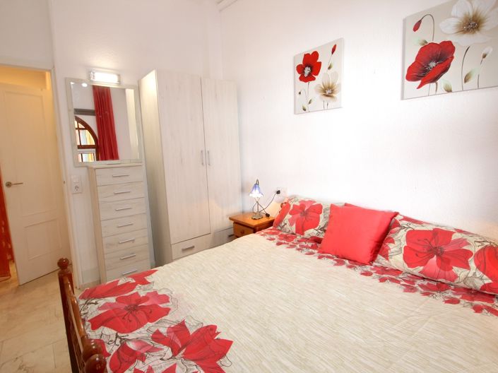 Image No.19-3 Bed Villa for sale