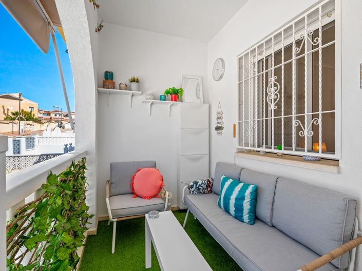 Image No.10-3 Bed Villa for sale