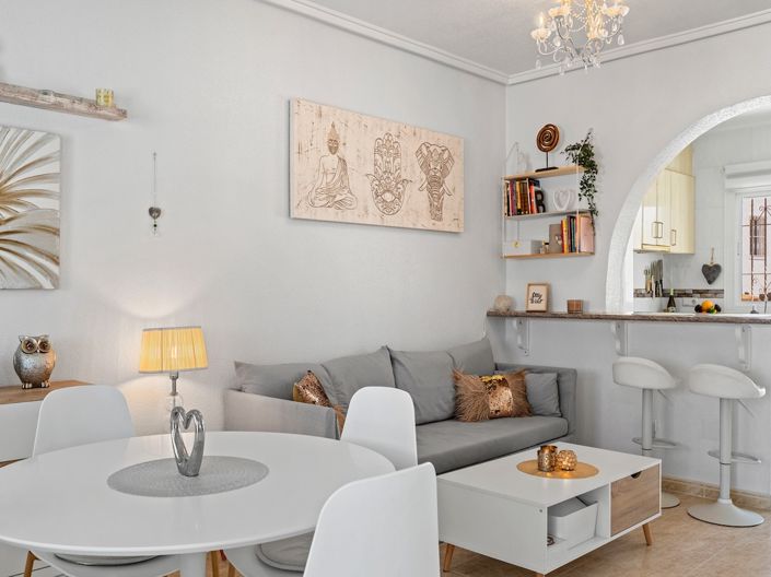 Image No.12-3 Bed Villa for sale