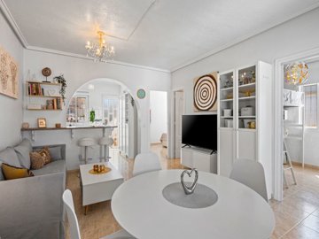 49503charming3bedsemidetachedvillawithdirectp