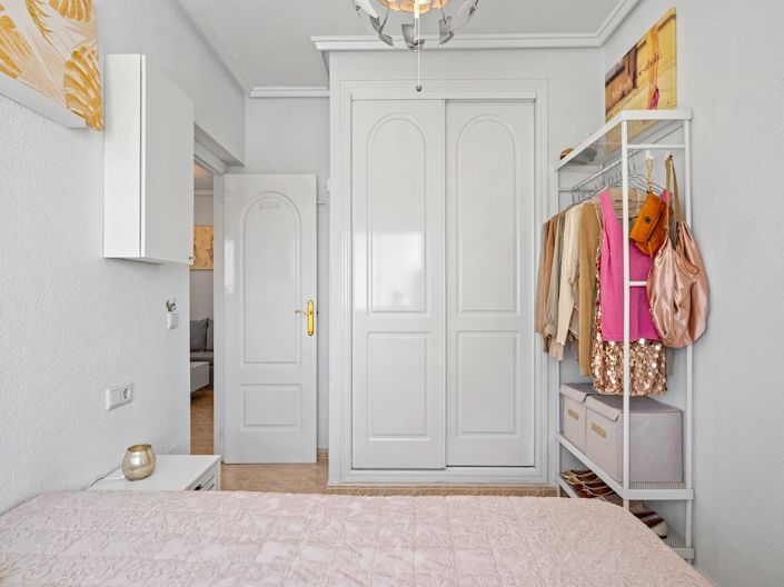 Image No.20-3 Bed Villa for sale