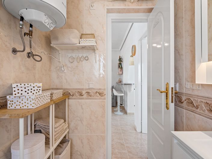 Image No.29-3 Bed Villa for sale