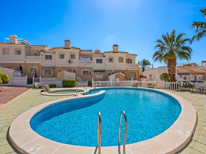 Image No.4-3 Bed Villa for sale