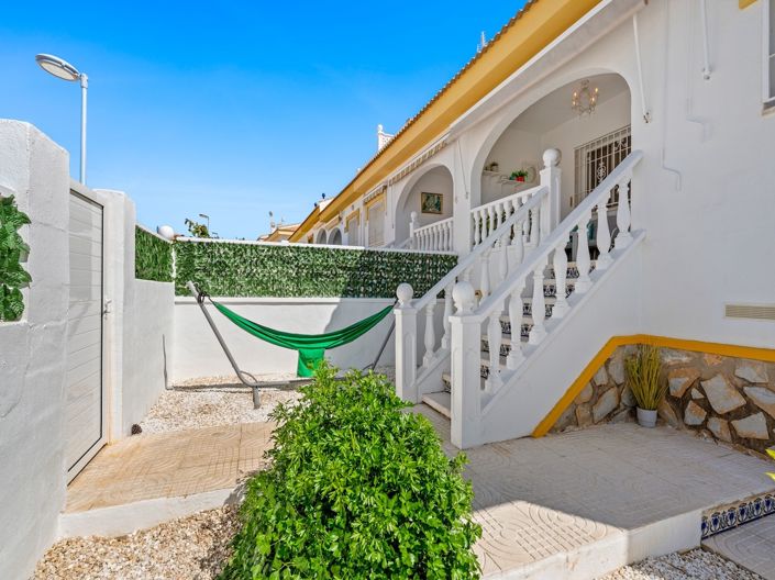 Image No.9-3 Bed Villa for sale