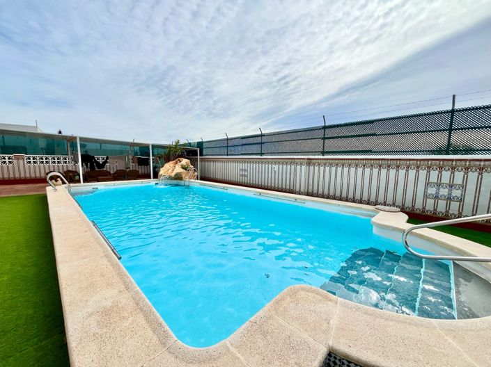 Image No.29-5 Bed Villa for sale