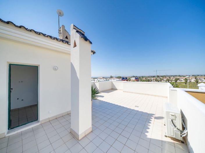 Image No.19-2 Bed Apartment for sale