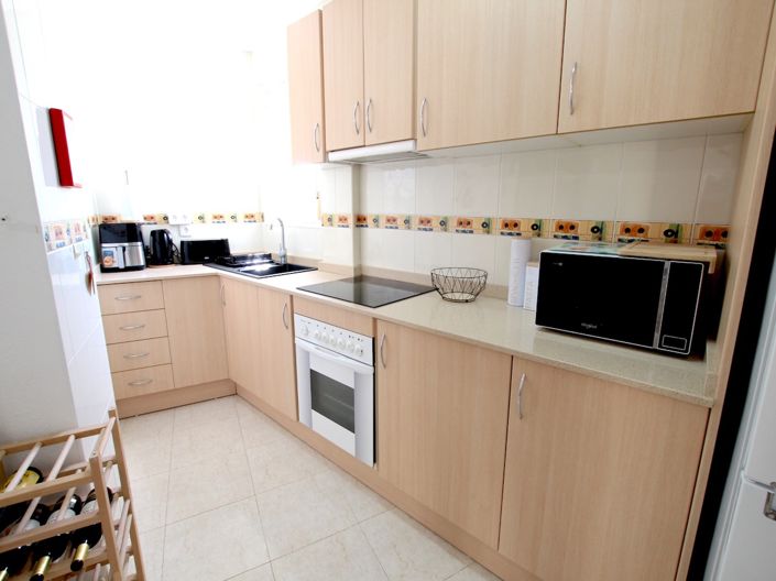 Image No.16-3 Bed Townhouse for sale