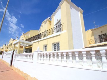 49508stylish3bedroomendtownhouseinasoughtafte