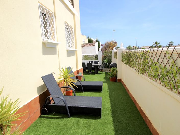 Image No.5-3 Bed Townhouse for sale