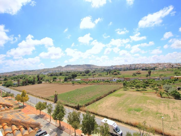 Image No.25-2 Bed Apartment for sale