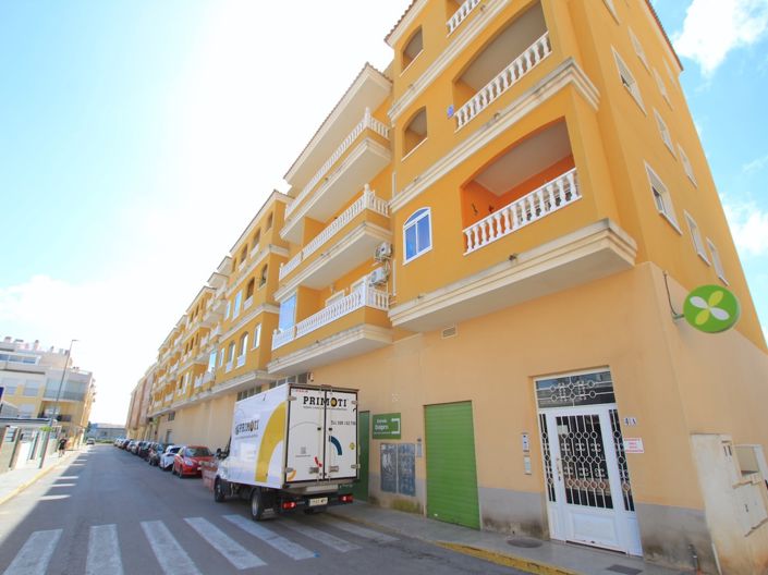 Image No.3-2 Bed Apartment for sale