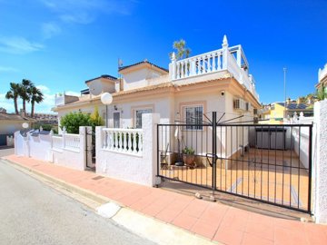 49517charming2bedroomsouthfacingwithgreatoutd