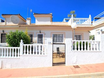 49517charming2bedroomsouthfacingwithgreatoutd