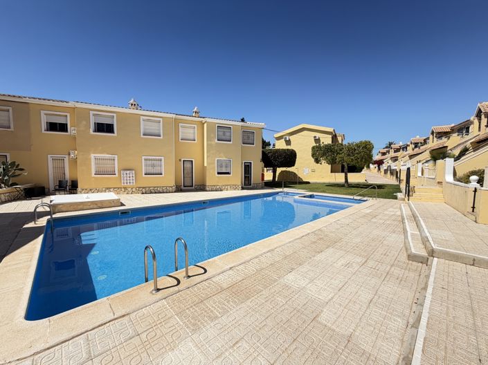 Image No.16-2 Bed Apartment for sale
