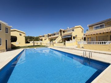 49524twobedroomgroundfloorapartmentinlomasdel