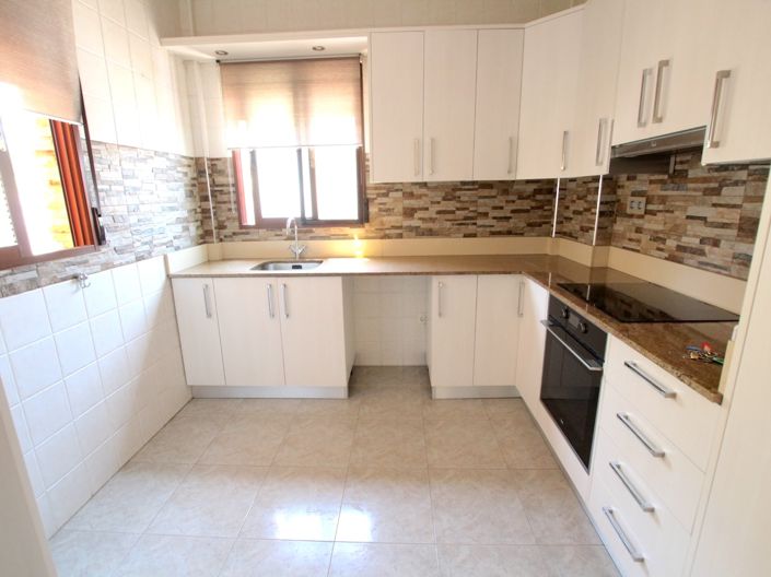 Image No.15-3 Bed Villa for sale