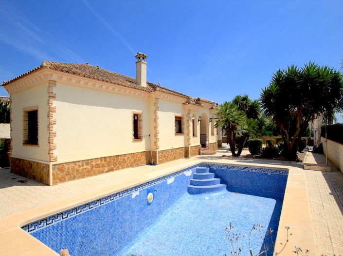 Image No.3-3 Bed Villa for sale