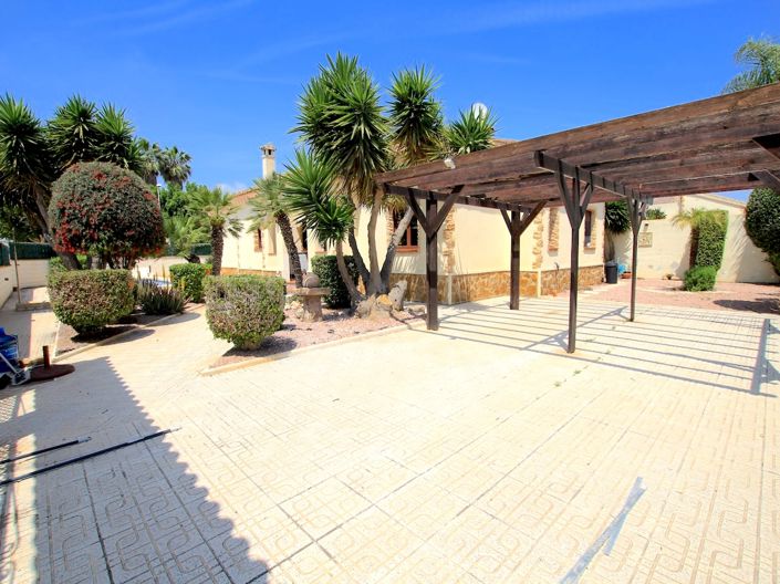 Image No.7-3 Bed Villa for sale