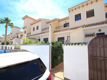 49549fabulous3bedroomlolastyletownhousewithpo