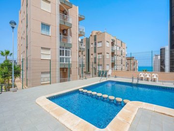49561wonderfultwobedroomapartmentclosetothebe
