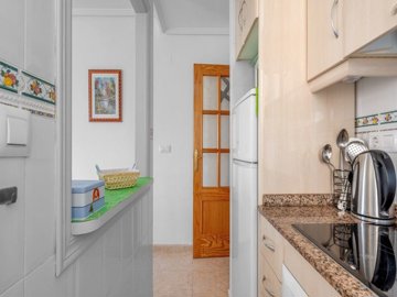 49561wonderfultwobedroomapartmentclosetothebe