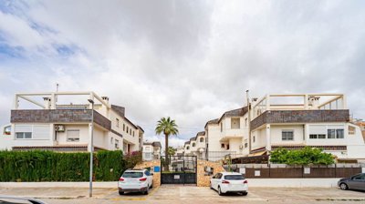 49555beachsidesouthfacingtopfloorapartment220