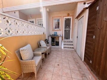 49577wonderfultwobedroomfortunastyletownhouse
