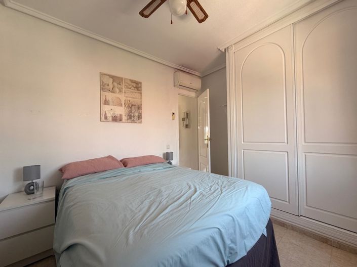 Image No.17-2 Bed Townhouse for sale