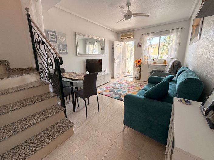 Image No.5-2 Bed Townhouse for sale