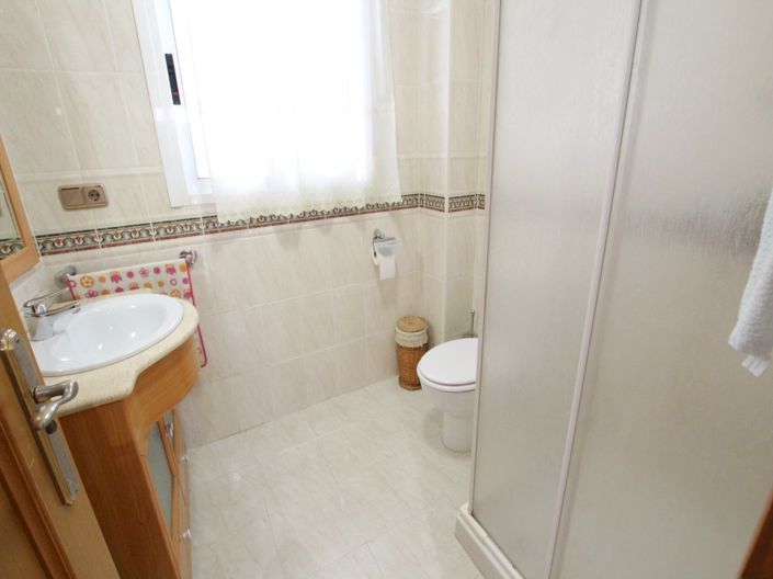 Image No.10-3 Bed Townhouse for sale