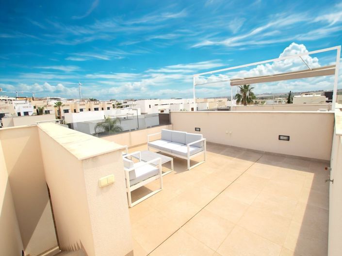 Image No.25-3 Bed Villa for sale