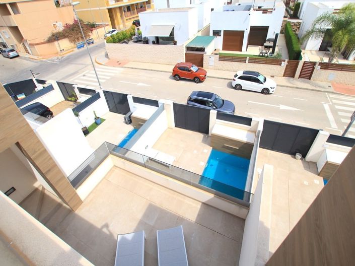 Image No.28-3 Bed Villa for sale