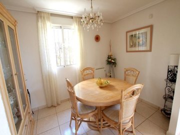 49579fabuloustwobedroomdetachedvillawithapriv