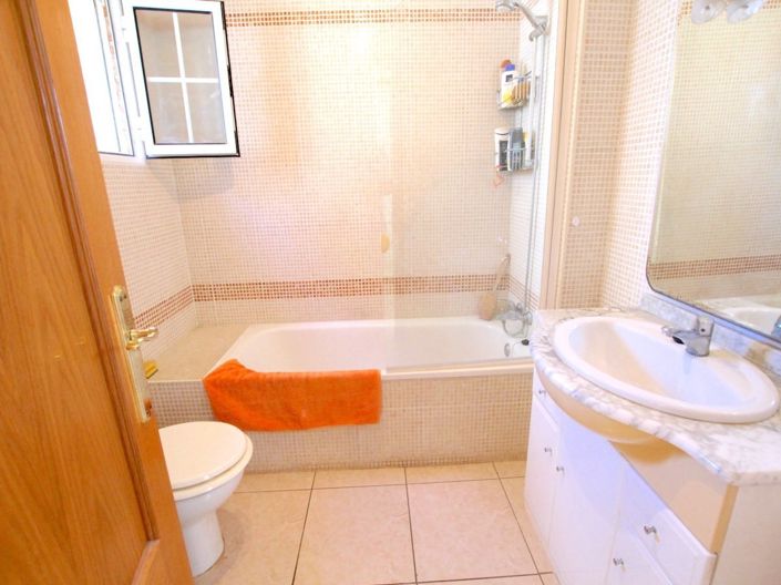 Image No.26-2 Bed Villa for sale