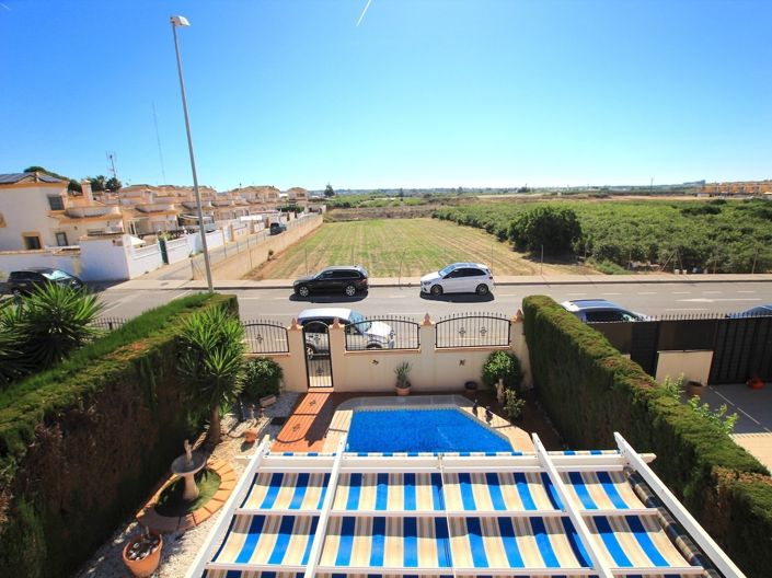 Image No.29-2 Bed Villa for sale