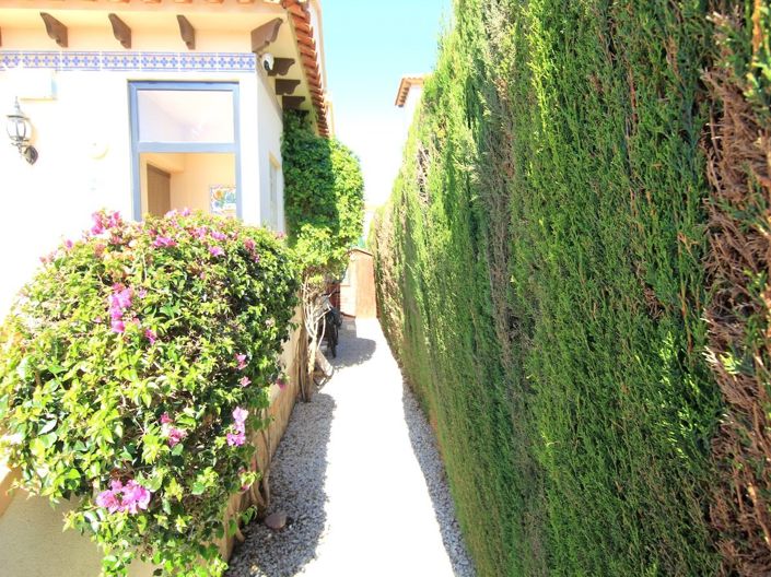 Image No.6-2 Bed Villa for sale